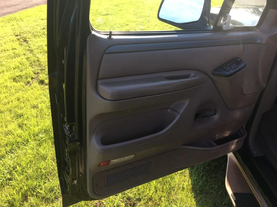 1995 Ford F-Series 9th Gen - Image 9 of 12