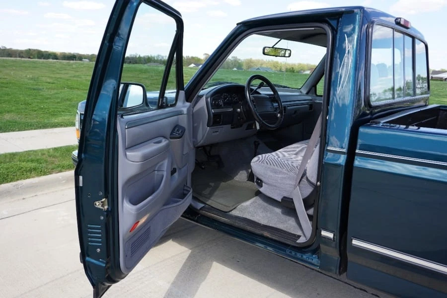 1995 Ford F-Series 9th Gen - Image 4 of 19