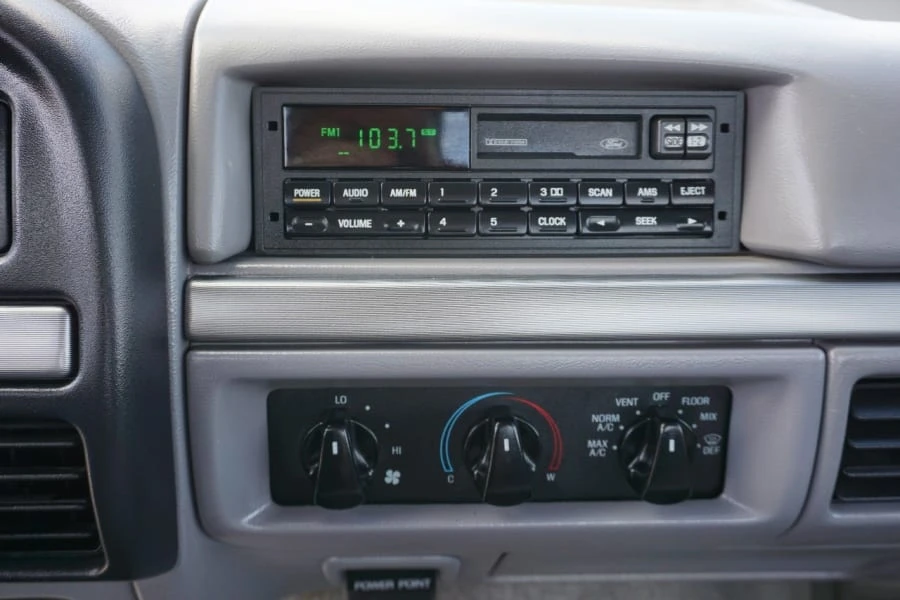 1995 Ford F-Series 9th Gen - Image 14 of 19