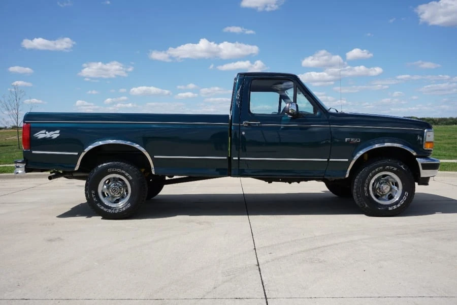 1995 Ford F-Series 9th Gen - Image 18 of 19