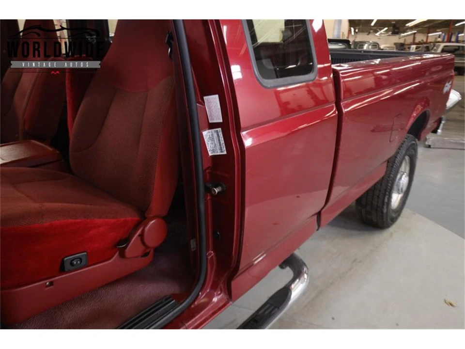 1995 Ford F-Series 9th Gen - Image 25 of 31