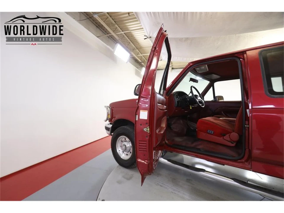 1995 Ford F-Series 9th Gen - Image 24 of 31