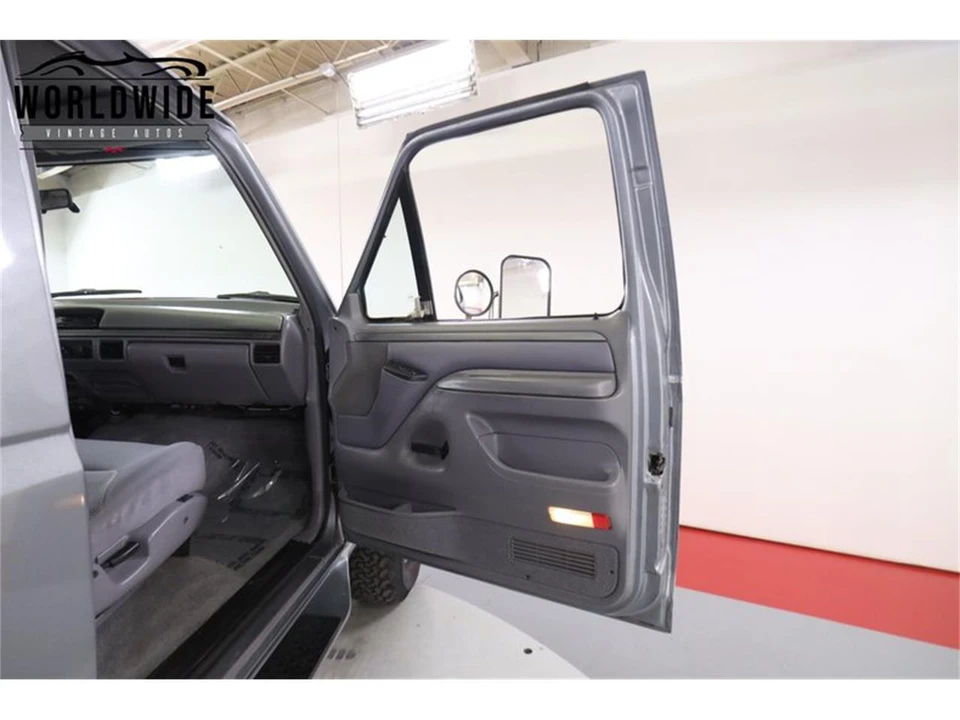 1995 Ford F-Series 9th Gen - Image 29 of 31