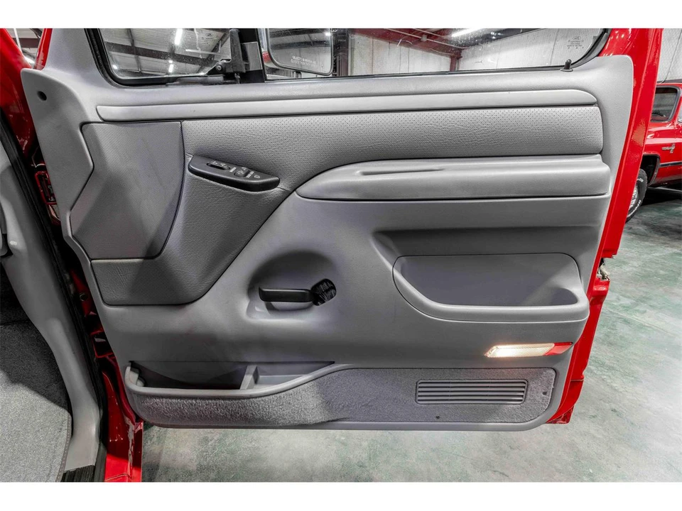 1995 Ford F-Series 9th Gen - Image 15 of 21