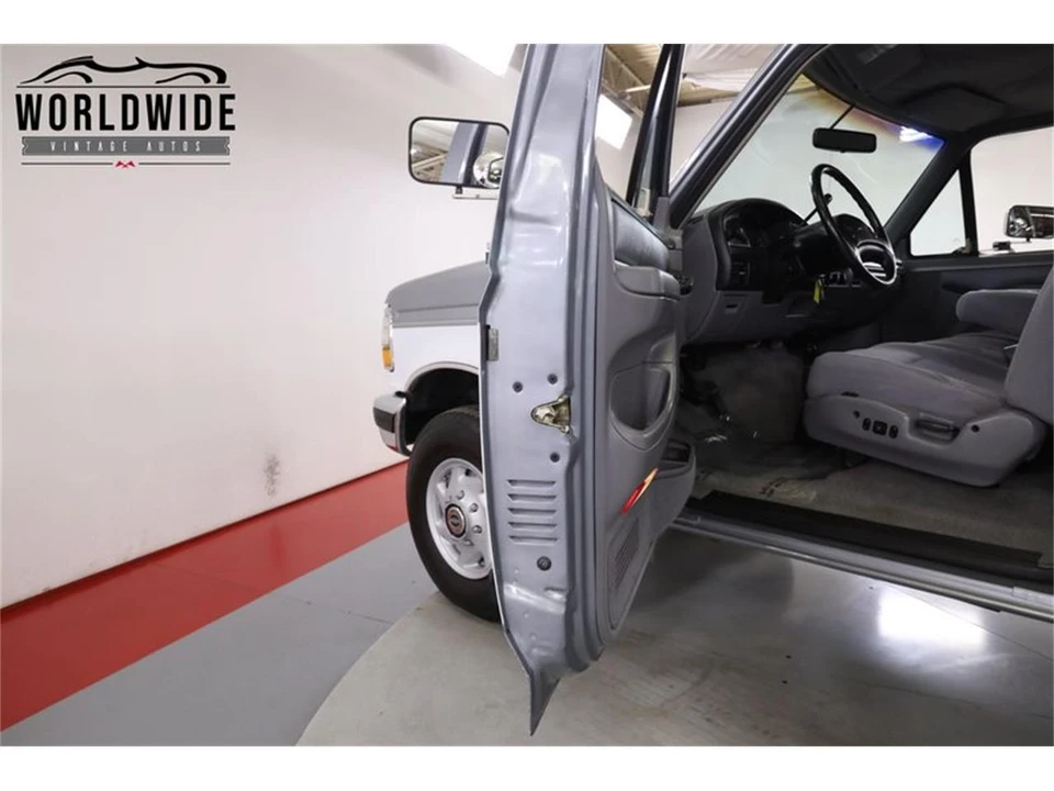 1995 Ford F-Series 9th Gen - Image 24 of 31