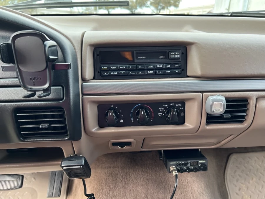 1995 Ford F-Series 9th Gen - Image 11 of 16