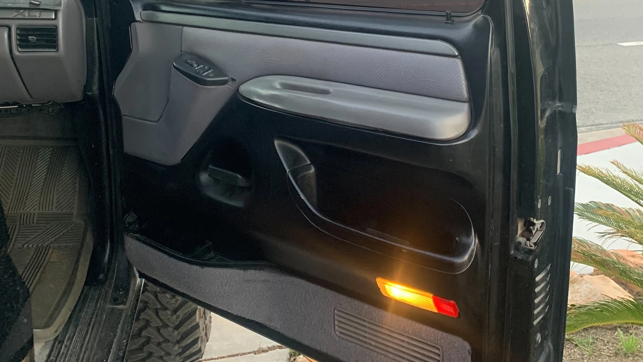1995 Ford F-Series 9th Gen - Image 10 of 31