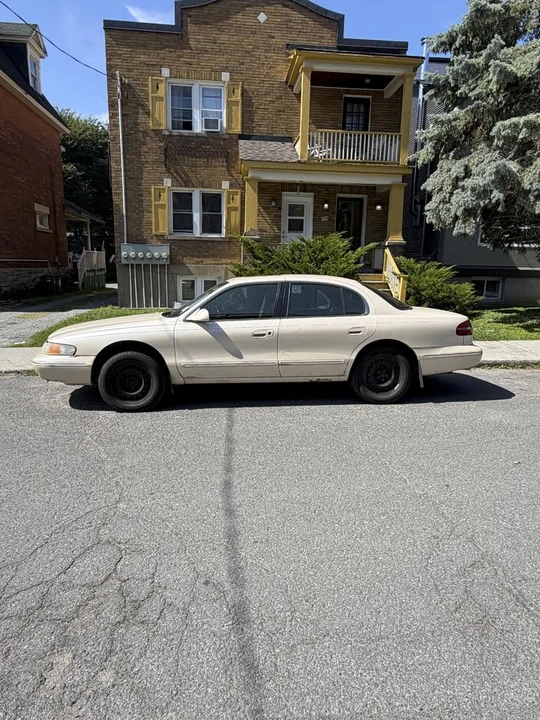 1995 Ford Crown Victoria - Image 8 of 8