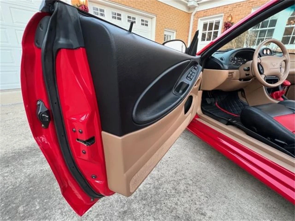 1995 Ford SN95 Mustang - Image 29 of 30