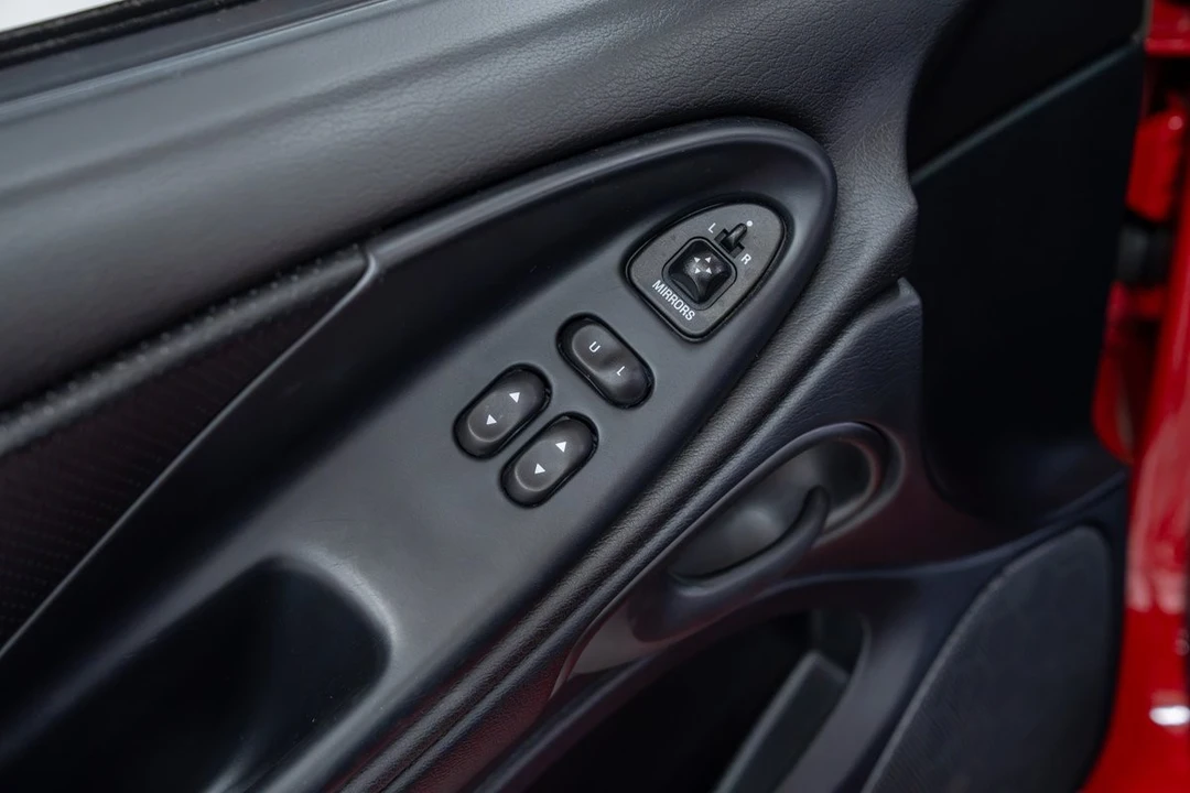 1995 Ford SN95 Mustang - Image 17 of 31