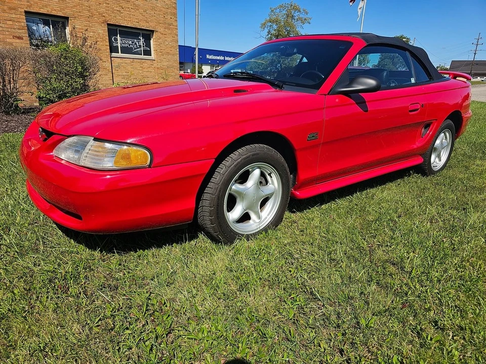 1995 Ford SN95 Mustang - Image 13 of 25