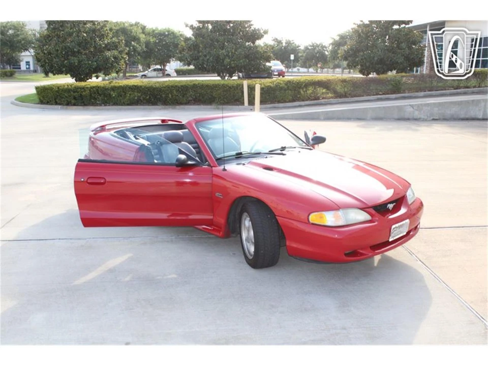 1995 Ford SN95 Mustang - Image 25 of 31