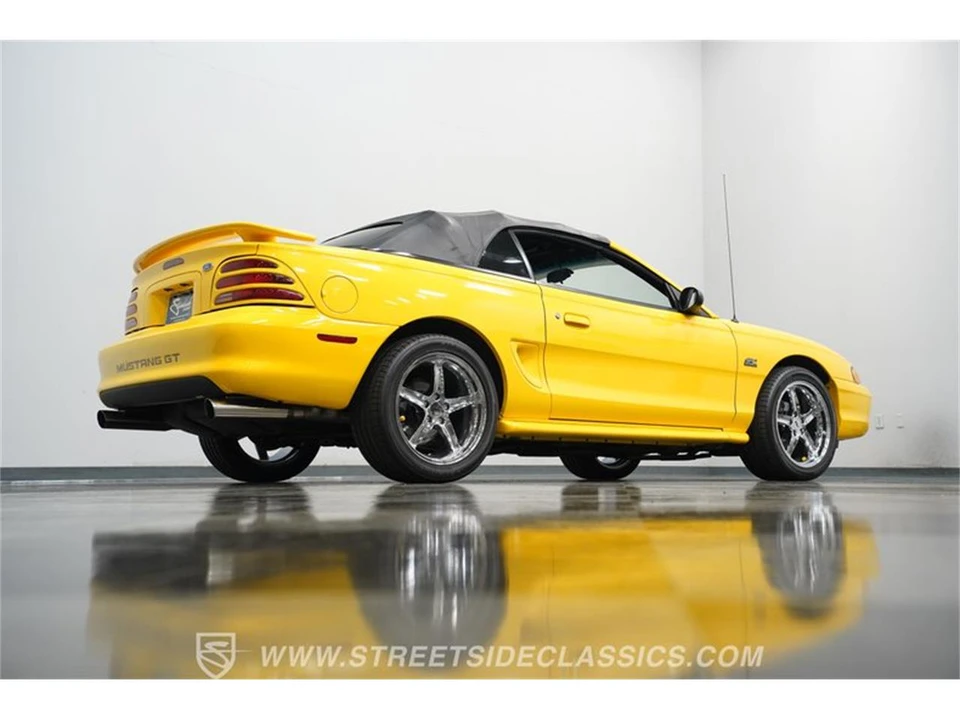 1995 Ford SN95 Mustang - Image 24 of 31