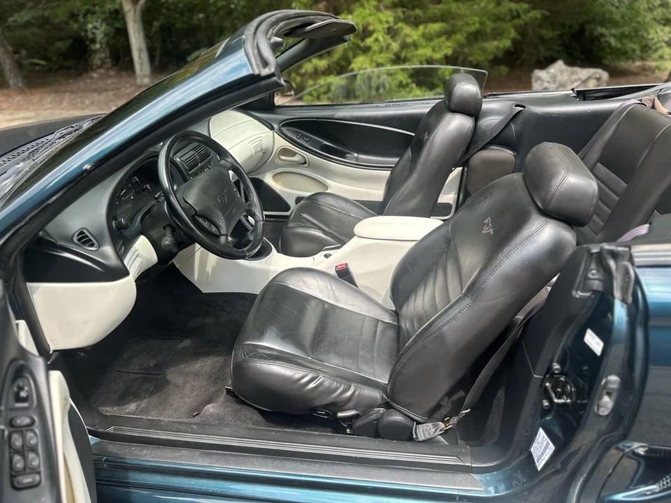 1995 Ford SN95 Mustang - Image 9 of 20