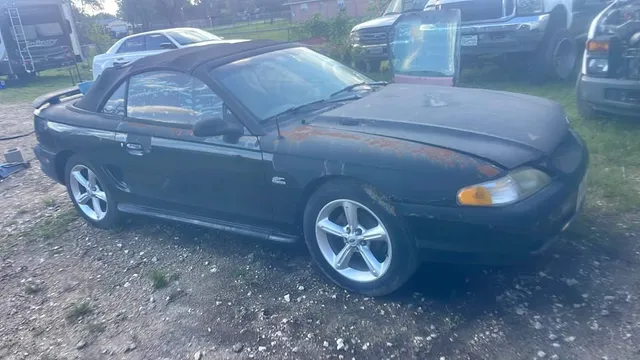 1995 Ford Mustang Bullitt Coupe