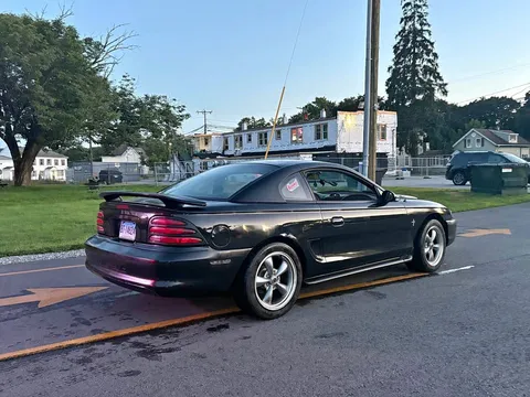 1995 Ford Mustang Base