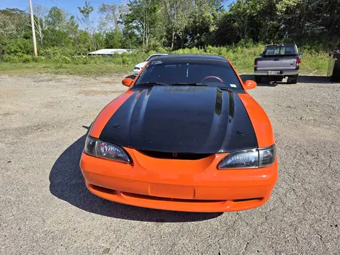 1995 Ford Mustang Cobra SVT Coupe