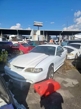 1995 Ford Mustang Cobra SVT Coupe 2D