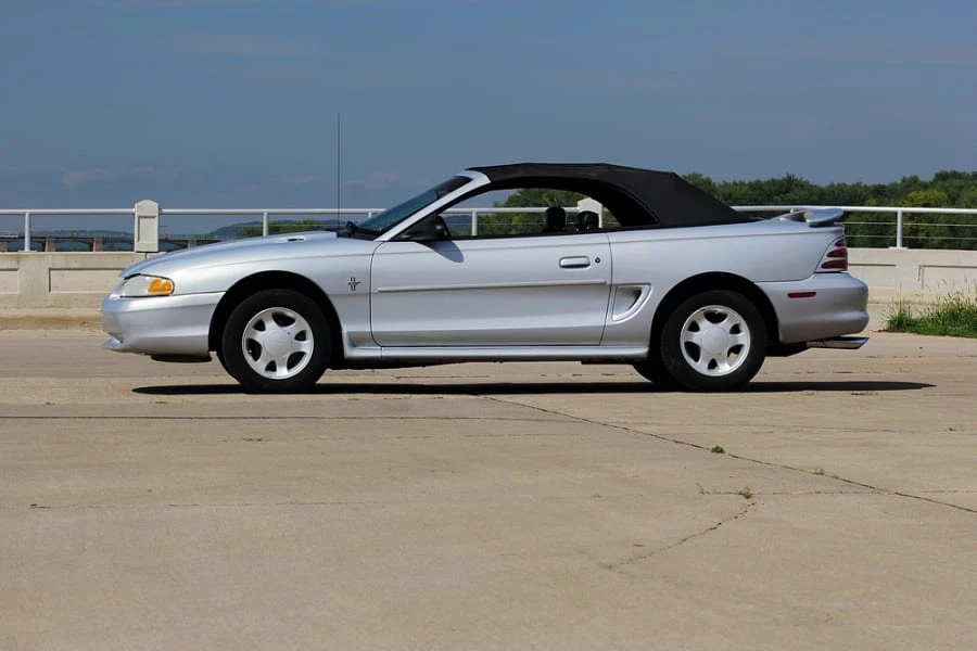 1995 Ford SN95 Mustang - Image 2 of 11