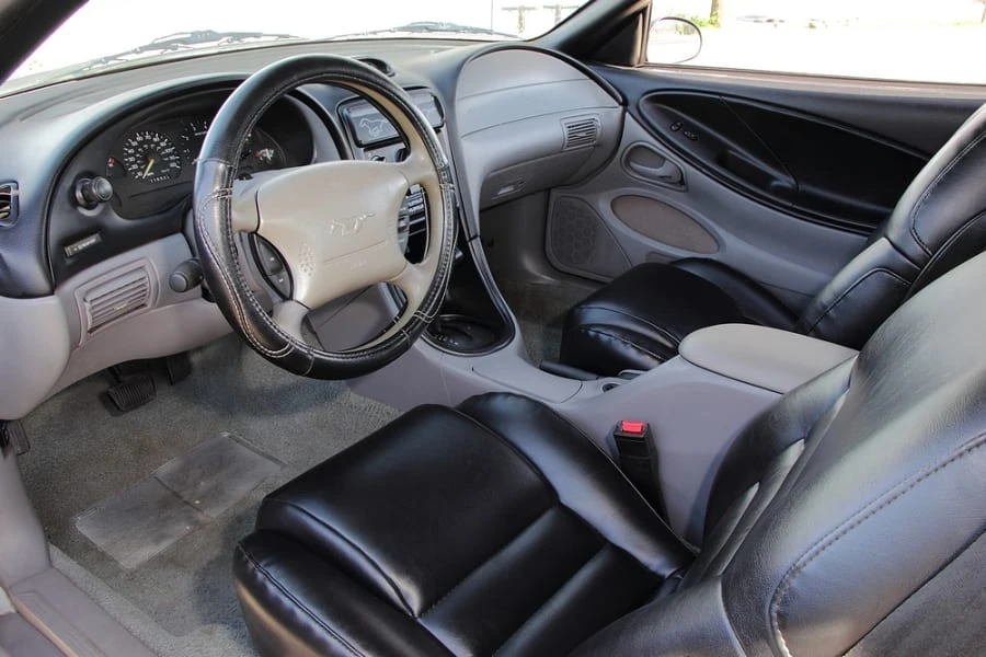 1995 Ford SN95 Mustang - Image 4 of 11