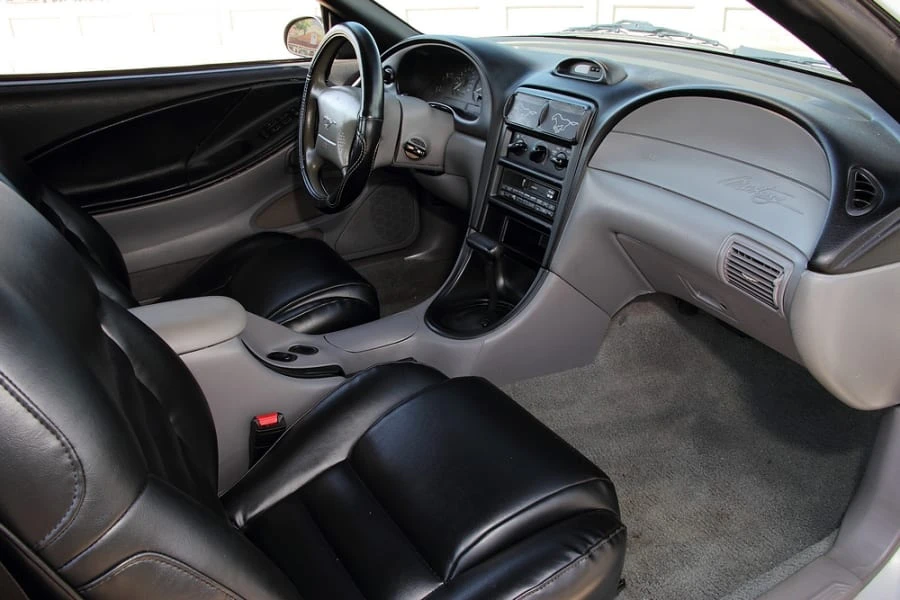 1995 Ford SN95 Mustang - Image 5 of 11