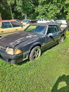 1995 Ford Mustang Convertible 2D