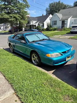 1995 Ford Mustang Convertible 2D