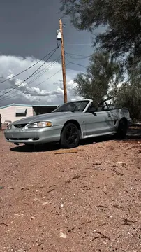 1995 Ford Mustang Convertible 2D