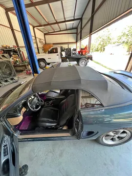 1995 Ford Mustang Convertible 2D
