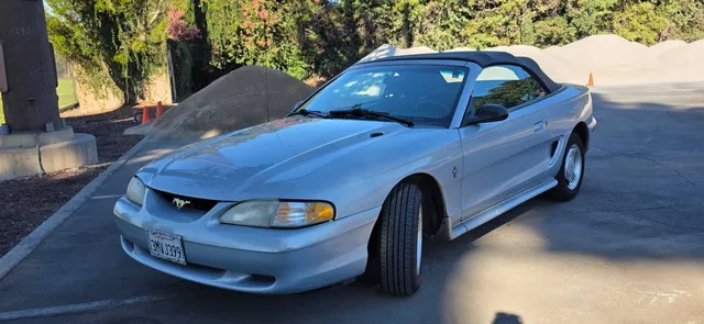 1995 Ford Mustang Base Convertible