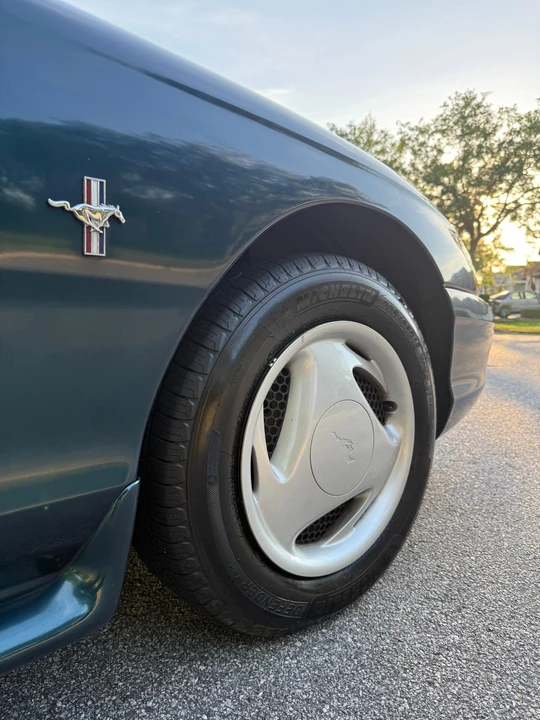 1995 Ford SN95 Mustang - Image 13 of 31