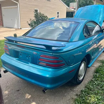 1995 Ford Mustang Coupe 2D