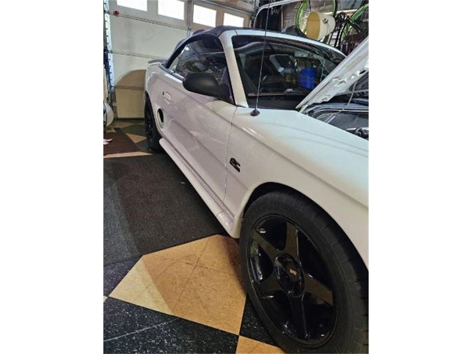 1995 Ford SN95 Mustang - Image 4 of 25