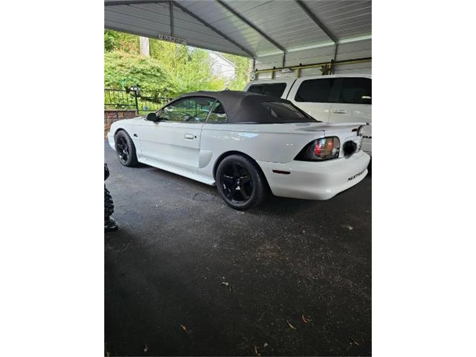 1995 Ford SN95 Mustang - Image 2 of 25