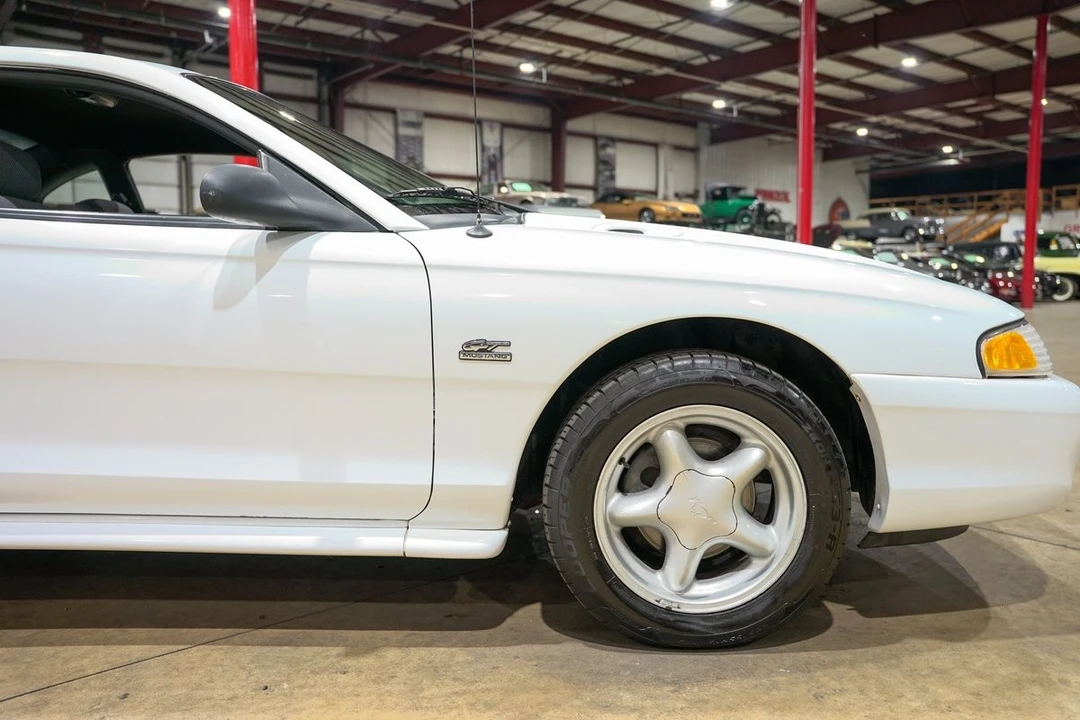 1995 Ford SN95 Mustang - Image 11 of 12