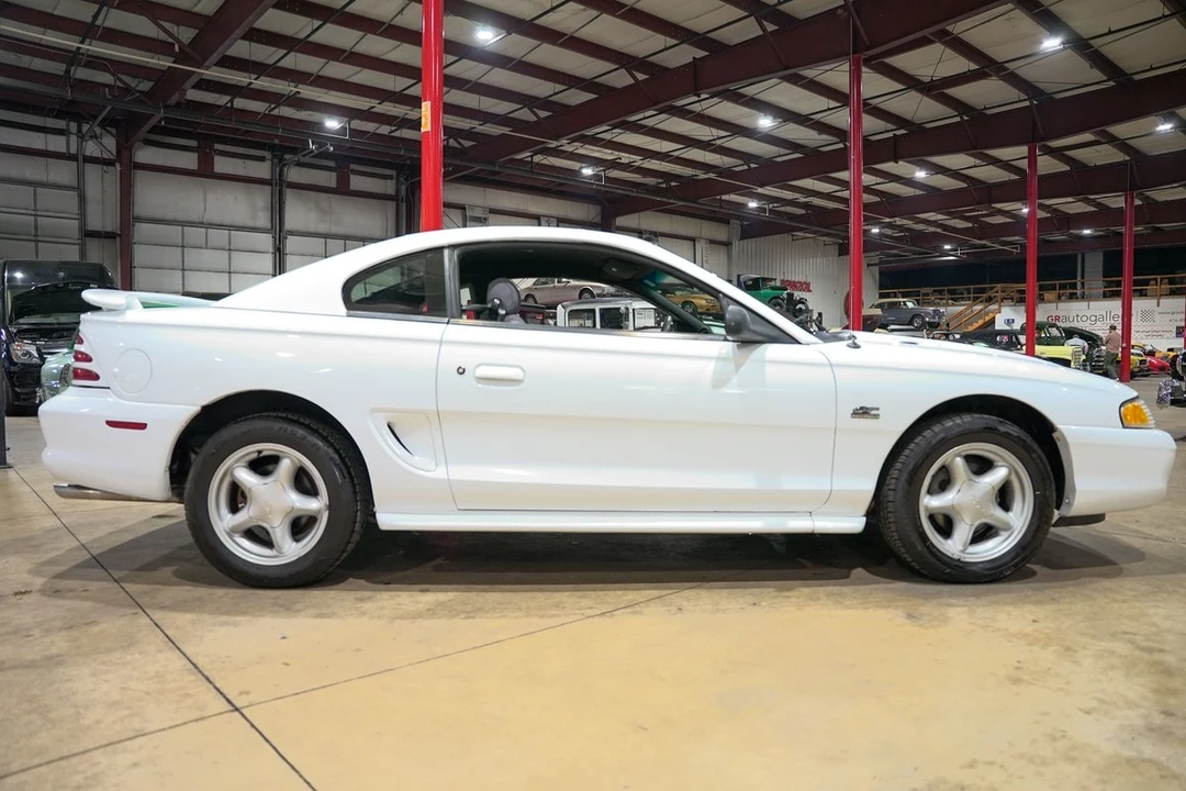 1995 Ford SN95 Mustang - Image 10 of 12