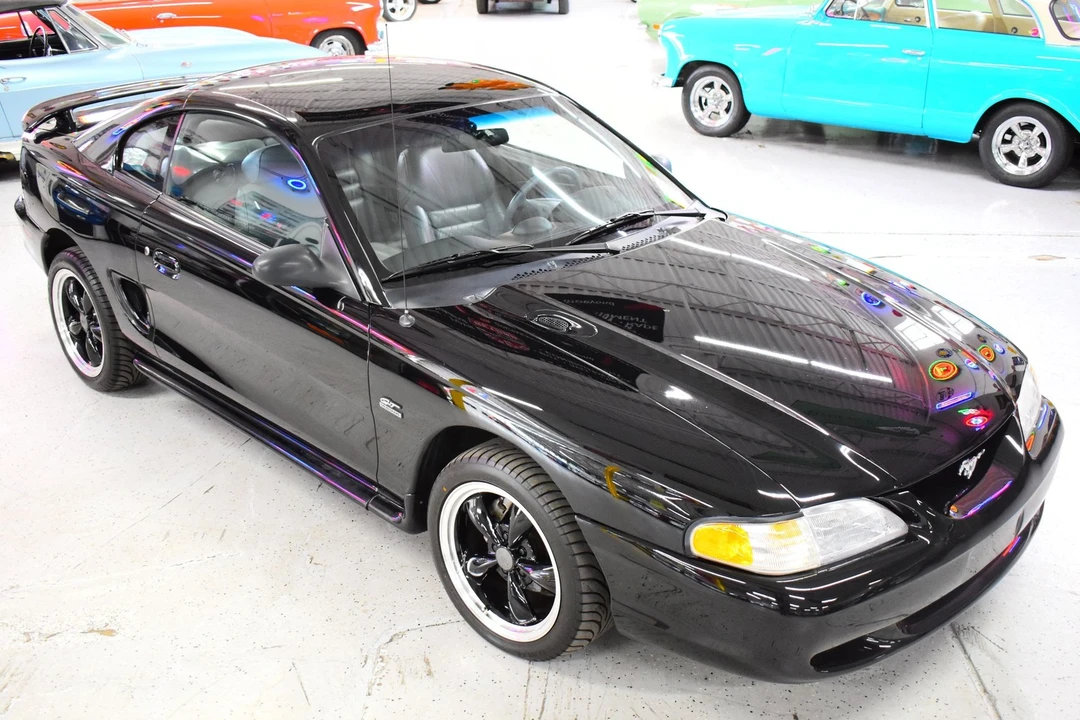 1995 Ford - Image 2 of 20