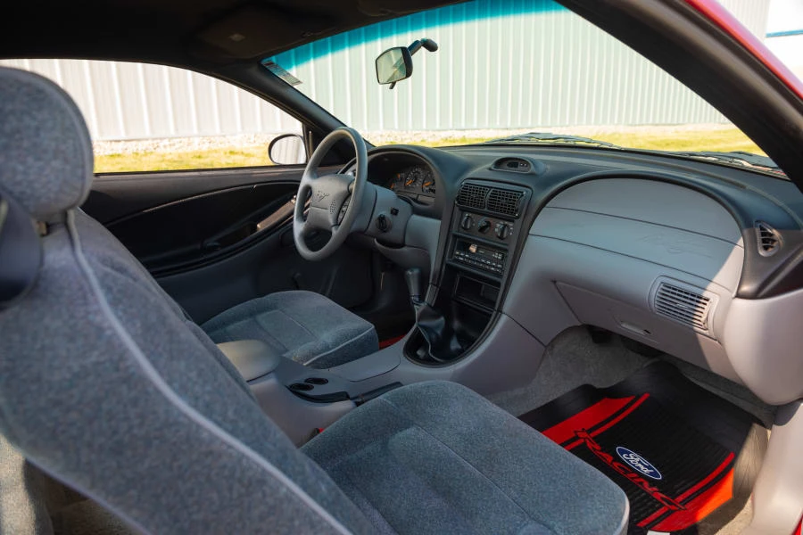 1995 Ford SN95 Mustang - Image 13 of 16