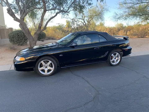 1995 Ford Mustang GT Convertible
