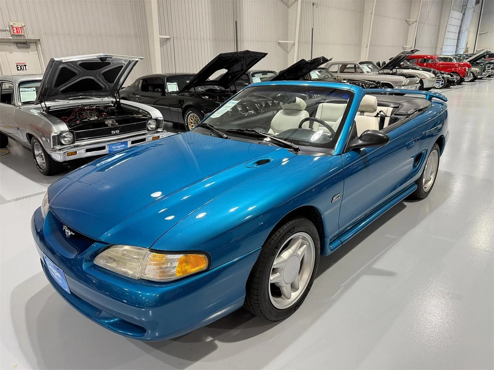 1995 Ford SN95 Mustang - Image 16 of 30