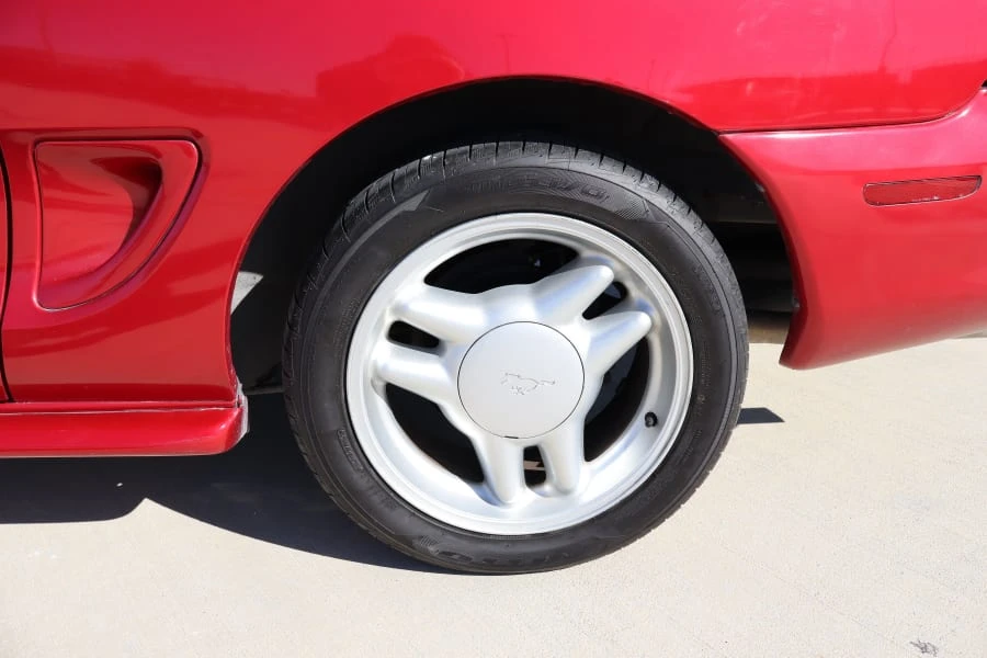 1995 Ford SN95 Mustang - Image 16 of 31