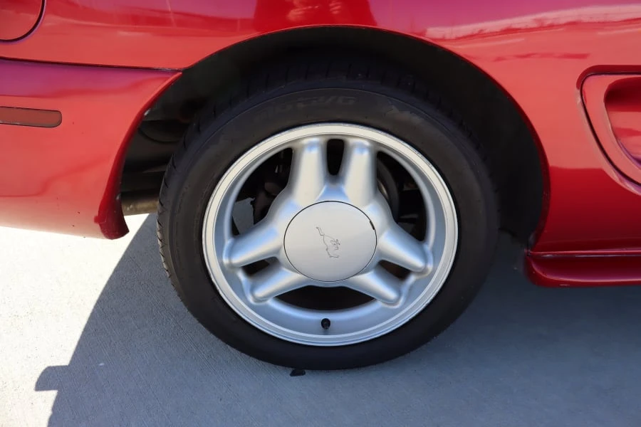 1995 Ford SN95 Mustang - Image 15 of 31