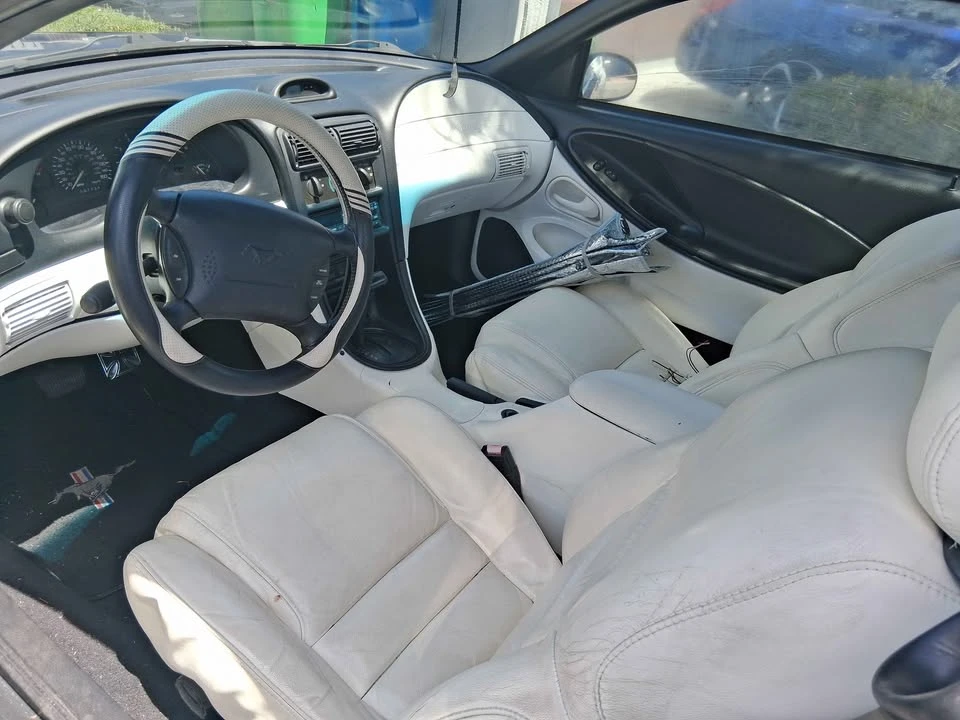 1995 Ford SN95 Mustang - Image 2 of 3