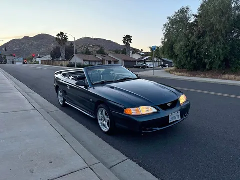 1995 Ford Mustang GT Convertible