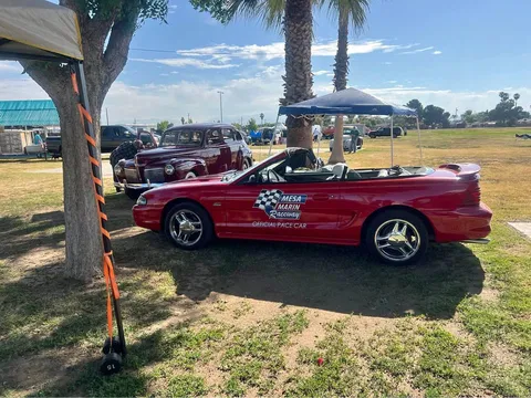1995 Ford Mustang GT Convertible 2D
