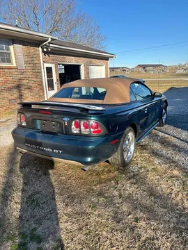 1995 Ford Mustang GT Convertible 2D