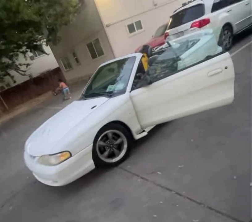 1995 Ford SN95 Mustang - Image 3 of 3