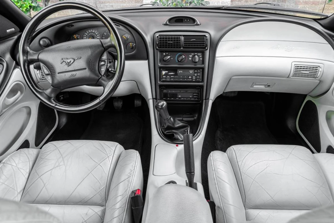 1995 Ford SN95 Mustang - Image 23 of 24
