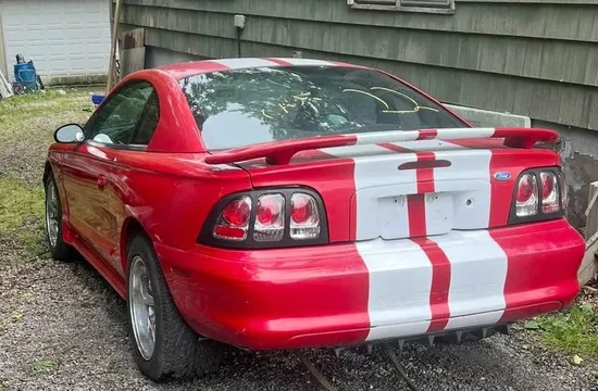 1995 Ford Mustang GT Coupe 2D