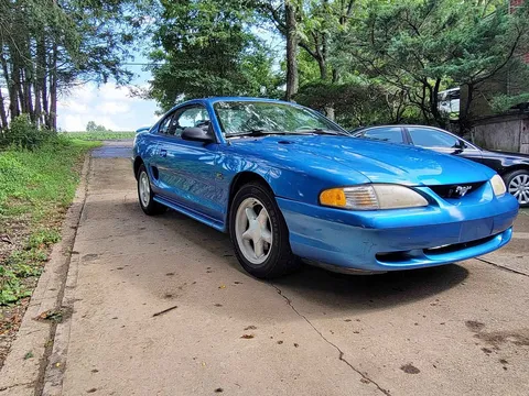 1995 Ford Mustang GT Coupe 2D